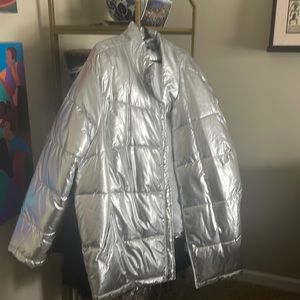 Roamans metallic puffer